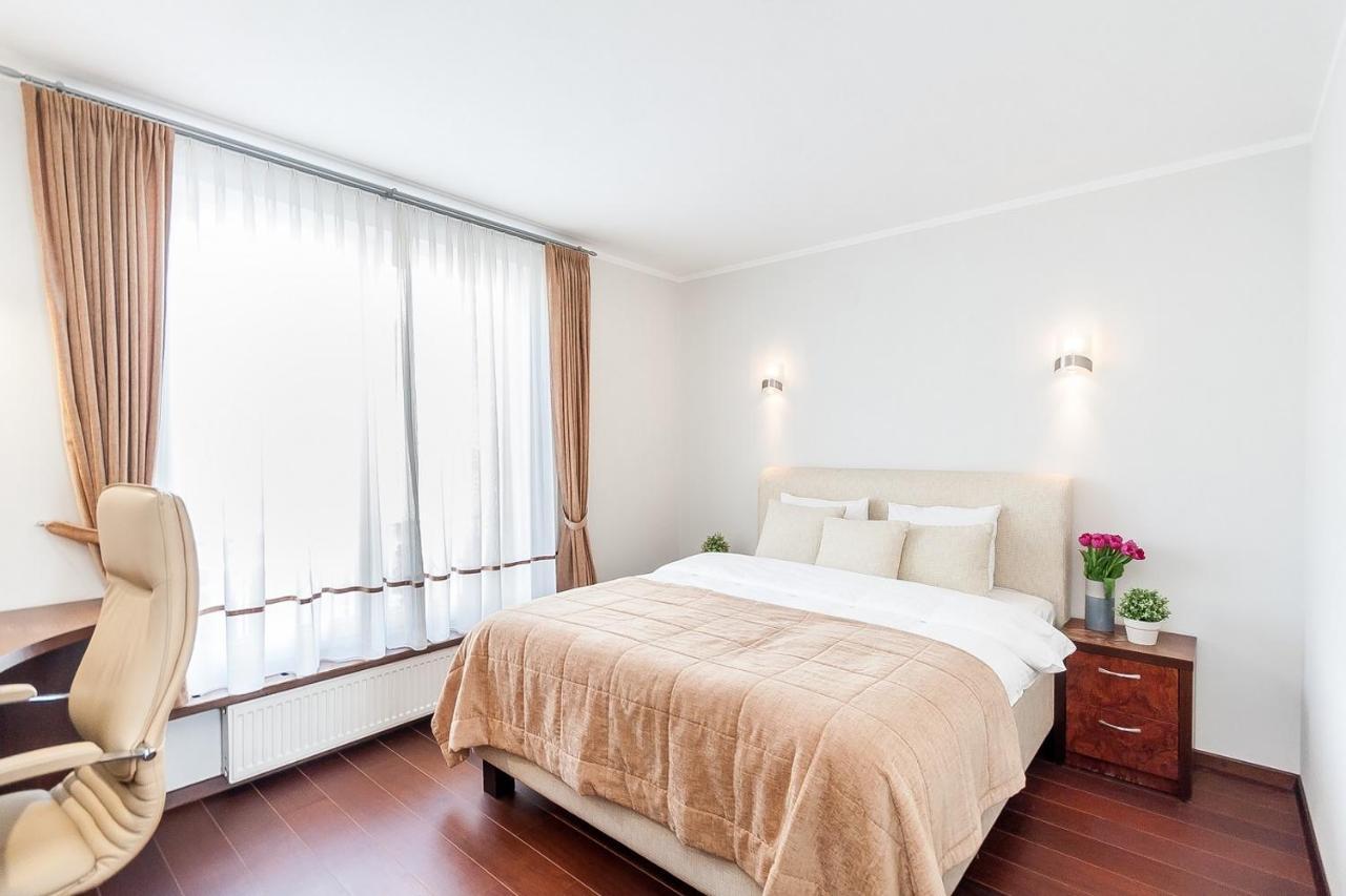 Central Apartment In Gedimino Av By Urban Rent VNO Esterno foto