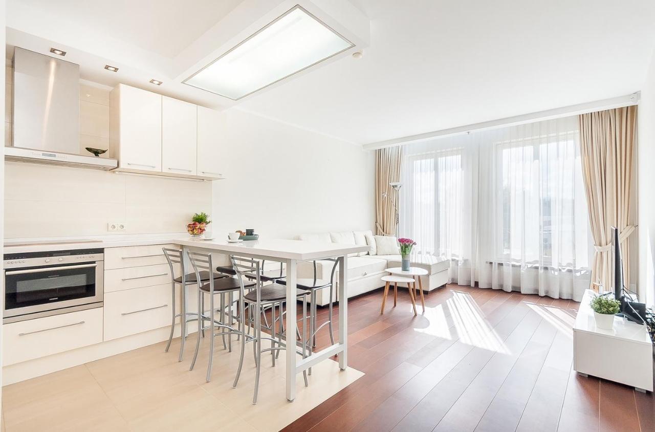 Central Apartment In Gedimino Av By Urban Rent VNO Esterno foto