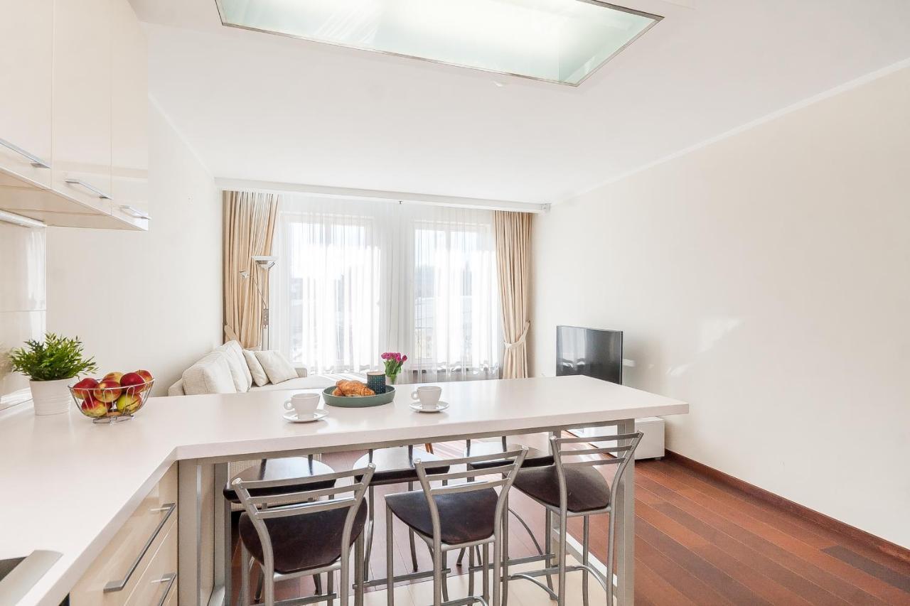 Central Apartment In Gedimino Av By Urban Rent VNO Esterno foto